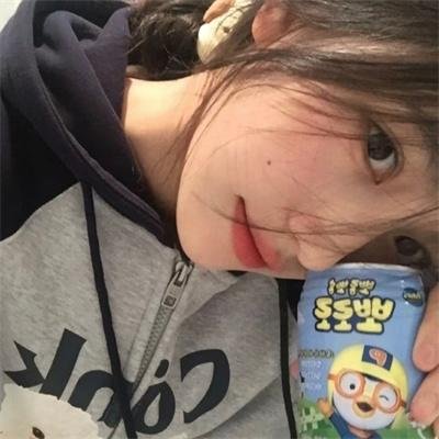 他叫简单,他是我兄弟